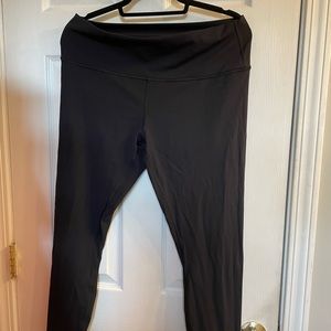 Lululemon Wunder Under leggings size 14